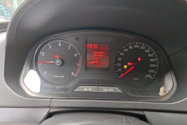 Used Volkswagen Jetta 2013 1.4L Manual Fashion Model Instrument Cluster