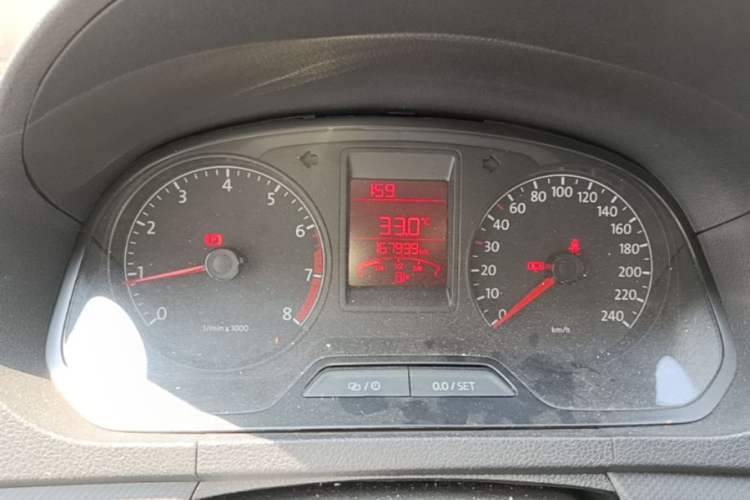 Used Volkswagen Jetta 2013 1.6L Manual Fashion Edition Instrument Cluster