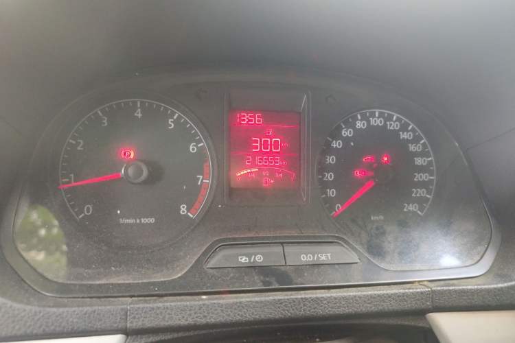 Used Volkswagen Jetta 2013 1.6L Manual Comfort Model Instrument Cluster