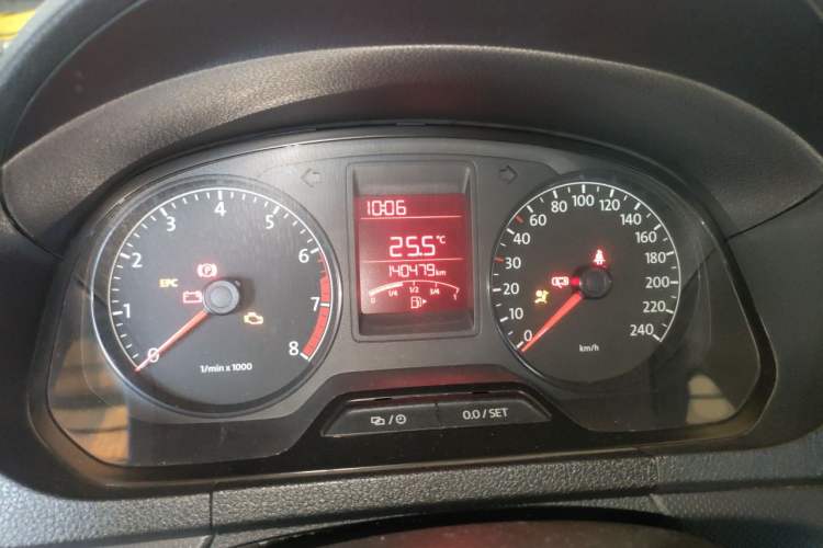 Used Volkswagen Jetta 2013 1.6L Manual Fashion Edition Instrument Cluster
