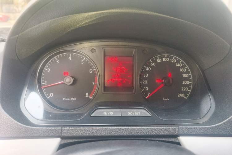 Used Volkswagen Jetta 2013 1.6L Manual Comfort Model Instrument Cluster