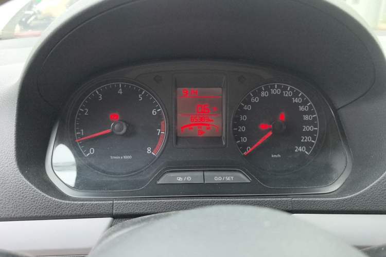Used Volkswagen Jetta 2013 1.6L Manual Comfort Model Instrument Cluster