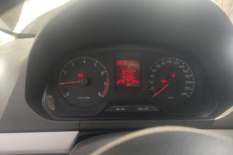 Used Volkswagen Jetta 2013 1.6L Manual Comfort Model Instrument Cluster