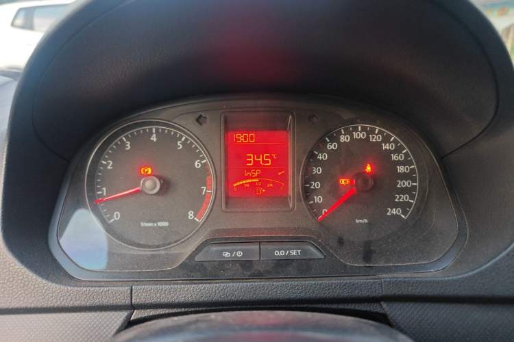 Used Volkswagen Jetta 2013 1.6L Manual Fashion Edition Instrument Cluster