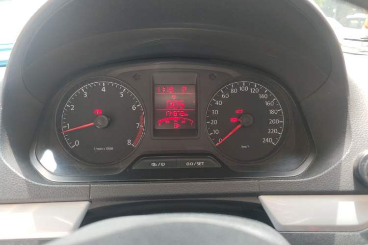 Used Volkswagen Jetta 2013 1.6L Automatic Comfort Model Instrument Cluster