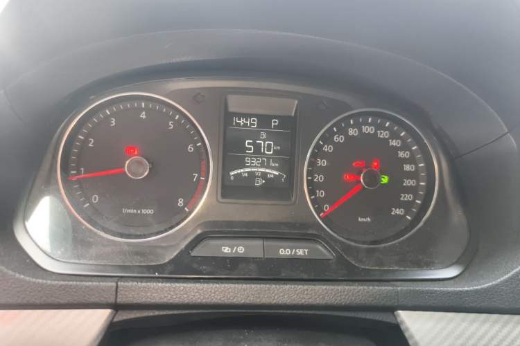 Used Volkswagen Jetta 2013 1.6L Automatic Luxury Model Instrument Cluster
