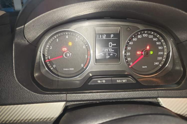 Used Volkswagen Jetta 2013 1.6L Automatic Luxury Model Instrument Cluster