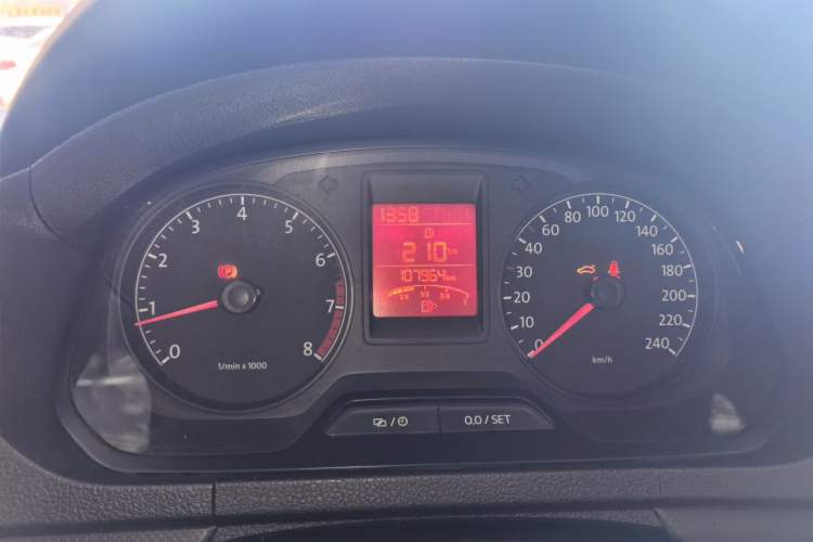 Used Volkswagen Jetta  Instrument Cluster