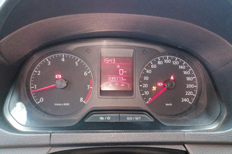 Used Volkswagen Jetta 2013 1.6L Manual Comfort Model Instrument Cluster