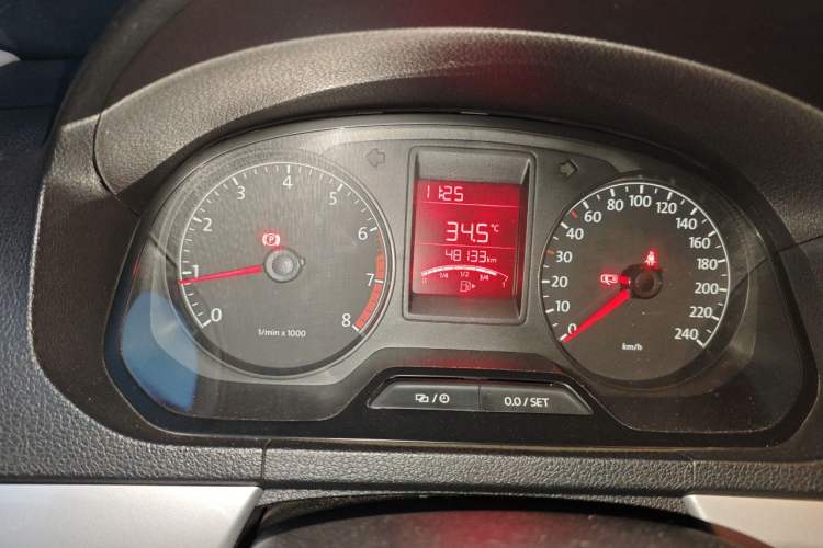 Used Volkswagen Jetta 2013 1.6L Manual Comfort Model Instrument Cluster