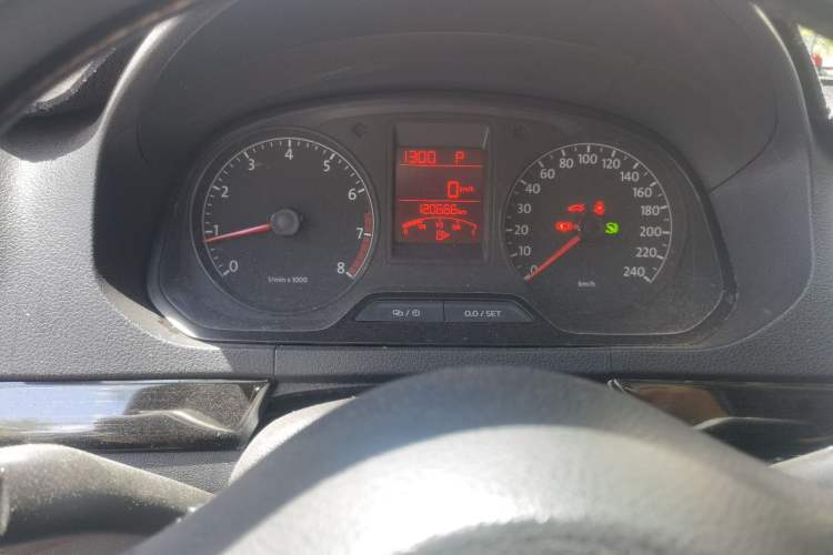 Used Volkswagen Jetta 2013 1.6L Automatic Comfort Model Instrument Cluster