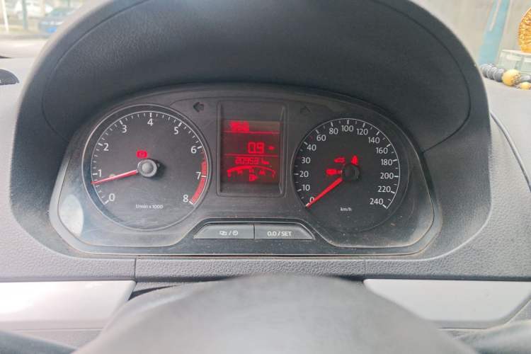 Used Volkswagen Jetta 2013 1.6L Manual Comfort Model Instrument Cluster