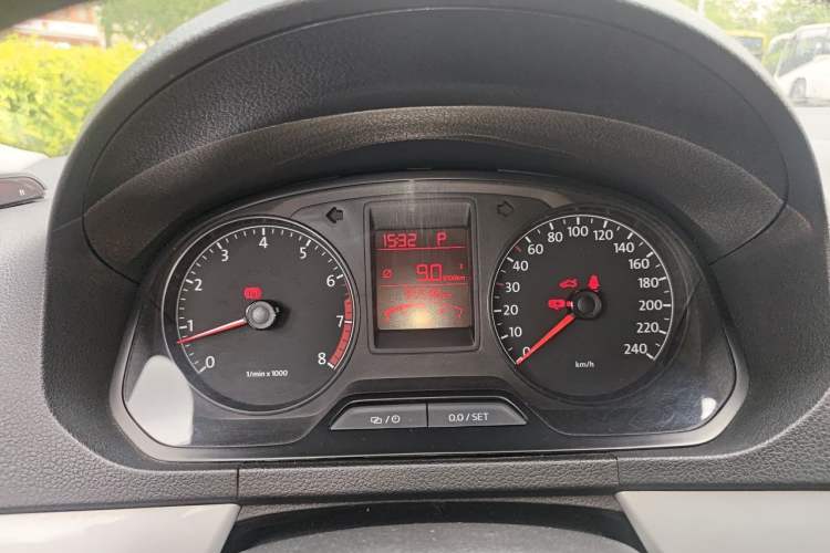 Used Volkswagen Jetta 2013 1.6L Automatic Comfort Model Instrument Cluster