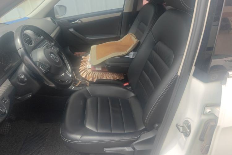 Used Volkswagen Jetta 2013 1.6L Automatic Luxury Model Left Front Seat