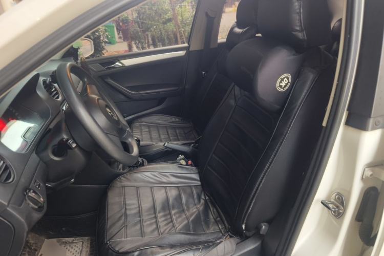 Used Volkswagen Jetta 2013 1.6L Manual Comfort Model Left Front Seat