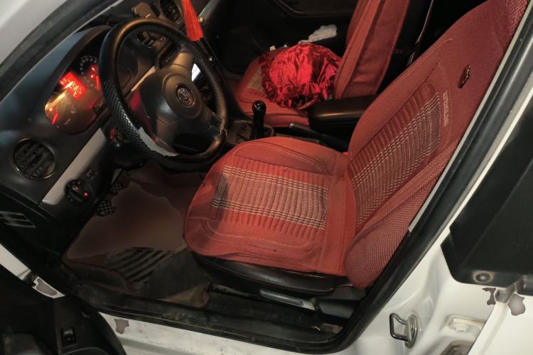 Used Volkswagen Jetta 2013 1.6L Manual Comfort Model Left Front Seat
