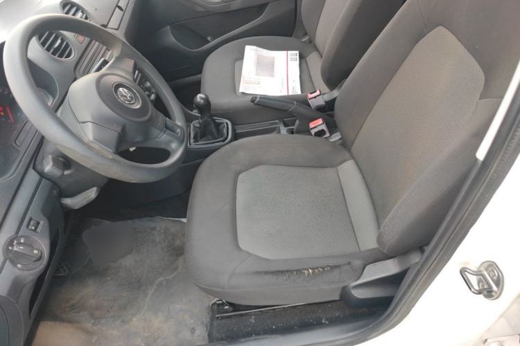 Used Volkswagen Jetta 2013 1.6L Manual Fashion Edition Left Front Seat