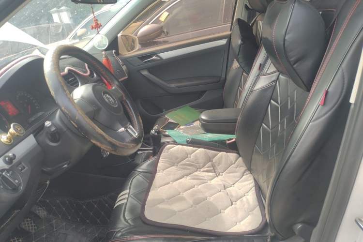 Used Volkswagen Jetta 2013 1.6L Manual Comfort Model Left Front Seat