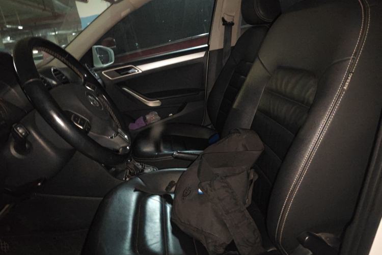 Used Volkswagen Jetta 2013 1.6L Automatic Luxury Model Left Front Seat