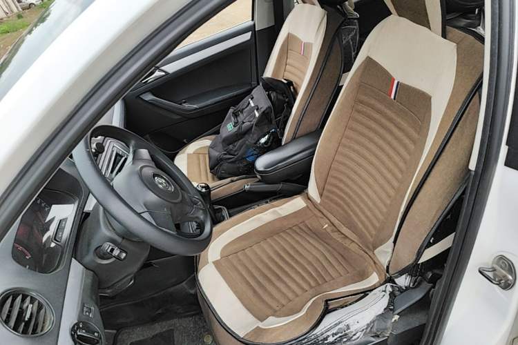 Used Volkswagen Jetta 2013 1.6L Manual Comfort Model Left Front Seat