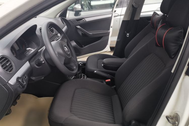 Used Volkswagen Jetta 2013 1.6L Manual Comfort Model Left Front Seat
