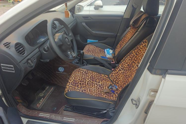 Used Volkswagen Jetta 2013 1.4L Manual Fashion Model Left Front Seat