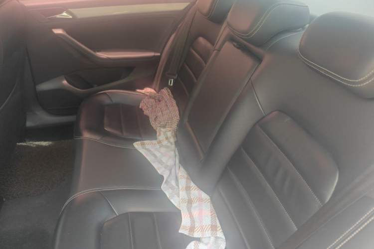 Used Volkswagen Jetta 2013 1.6L Automatic Luxury Model Left Rear Seat