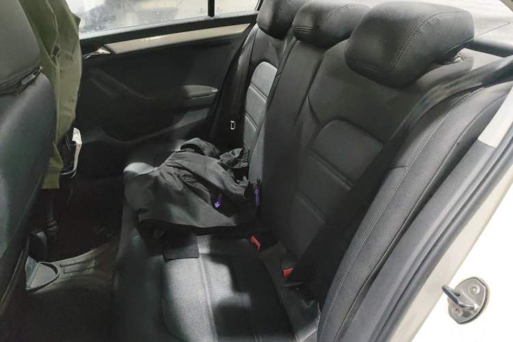 Used Volkswagen Jetta 2013 1.6L Manual Comfort Model Left Rear Seat