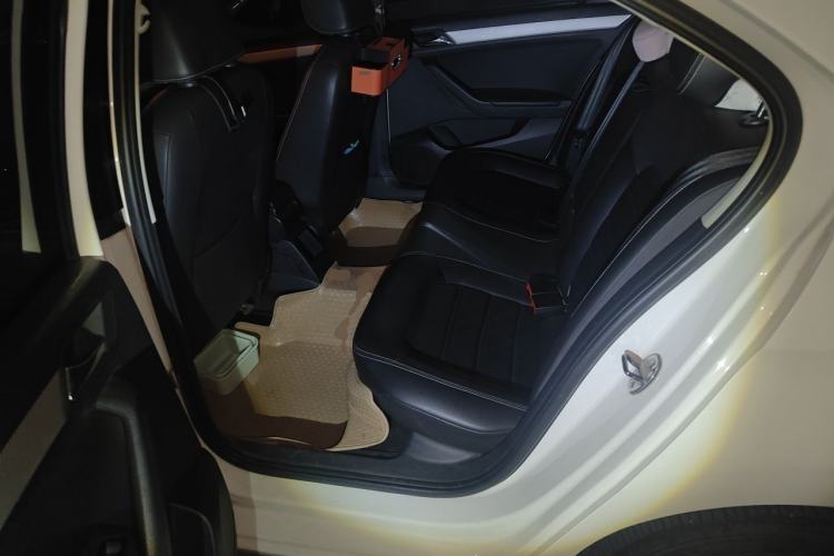 Used Volkswagen Jetta 2013 1.6L Automatic Luxury Model Left Rear Seat