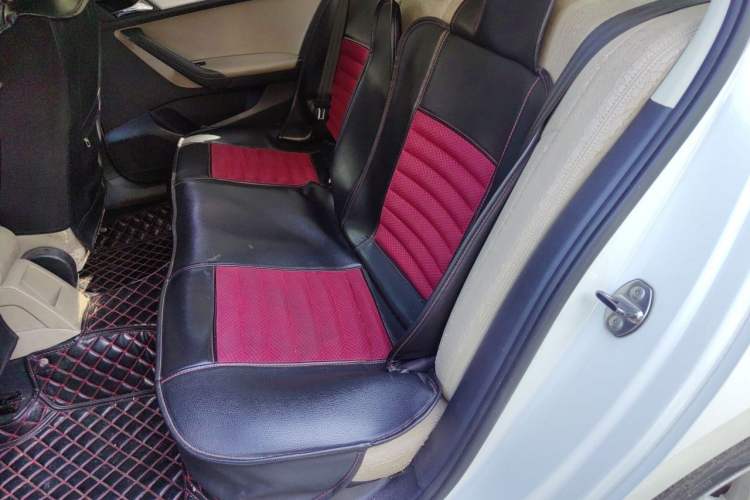 Used Volkswagen Jetta 2013 1.6L Manual Comfort Model Left Rear Seat