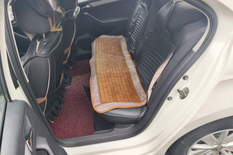 Used Volkswagen Jetta 2013 1.6L Manual Comfort Model Left Rear Seat