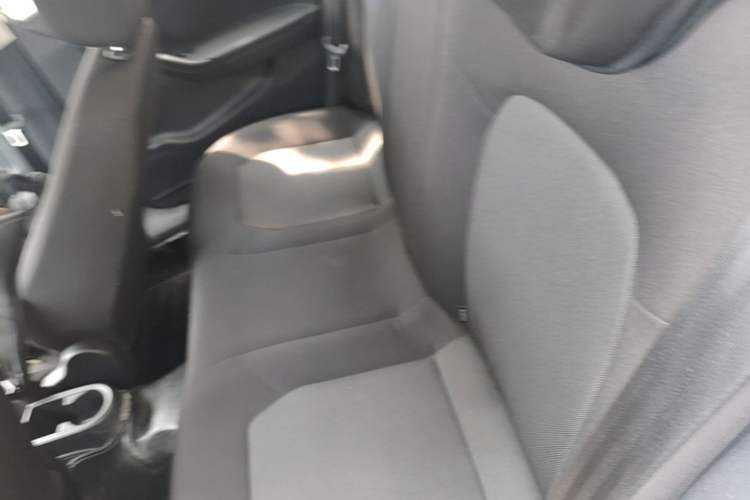Used Volkswagen Jetta 2013 1.6L Automatic Fashion Model Left Rear Seat