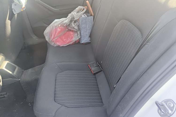 Used Volkswagen Jetta 2013 1.6L Manual Comfort Model Left Rear Seat