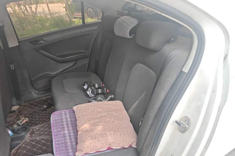 Used Volkswagen Jetta 2013 1.4L Manual Fashion Model Left Rear Seat