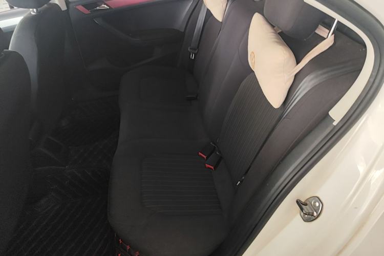 Used Volkswagen Jetta 2013 1.6L Manual Comfort Model Left Rear Seat
