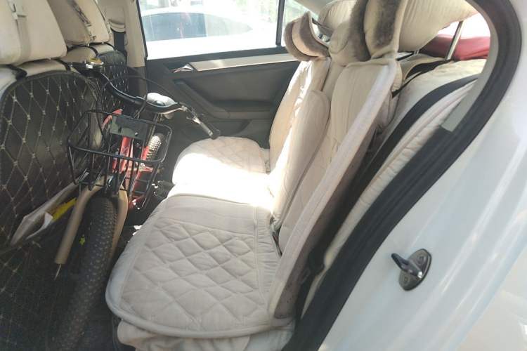 Used Volkswagen Jetta 2013 1.6L Manual Comfort Model Left Rear Seat