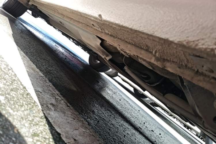 Used Volkswagen Jetta 2013 1.6L Manual Comfort Model Left Side Sill