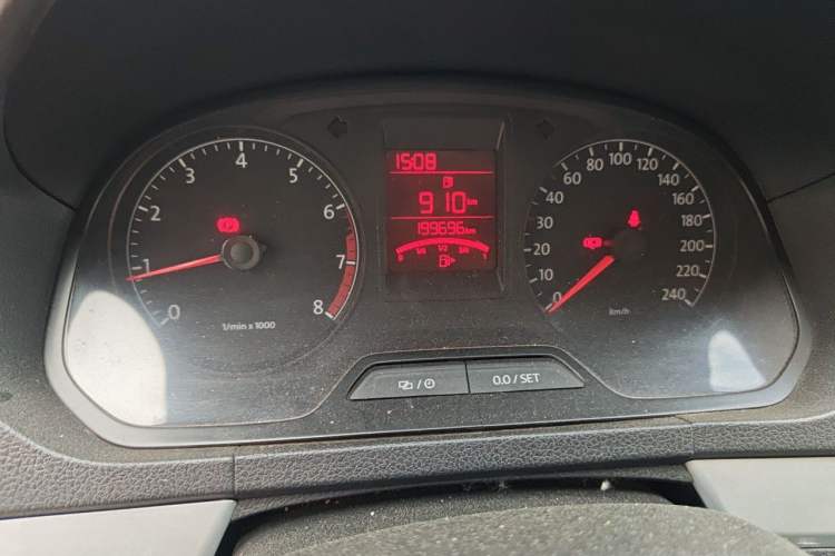 Used Volkswagen Jetta 2013 1.6L Manual Comfort Model Odometer Close Up