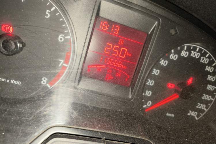 Used Volkswagen Jetta 2013 1.6L Manual Comfort Model Odometer Close Up