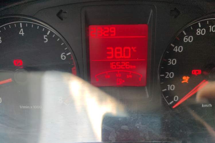 Used Volkswagen Jetta 2013 1.6L Manual Fashion Edition Odometer Close Up