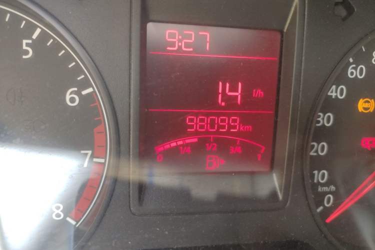 Used Volkswagen Jetta 2013 1.6L Manual Comfort Model Odometer Close Up
