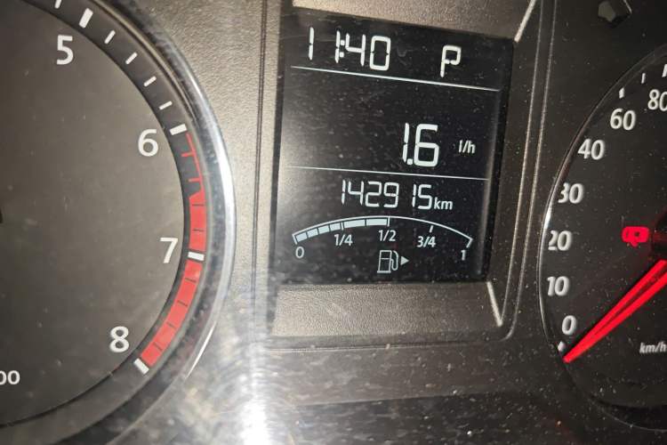Used Volkswagen Jetta 2013 1.6L Automatic Luxury Model Odometer Close Up