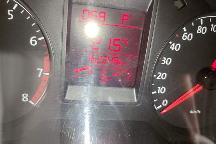 Used Volkswagen Jetta 2013 1.6L Automatic Comfort Model Odometer Close Up