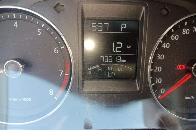 Used Volkswagen Jetta 2013 1.6L Automatic Luxury Model Odometer Close Up