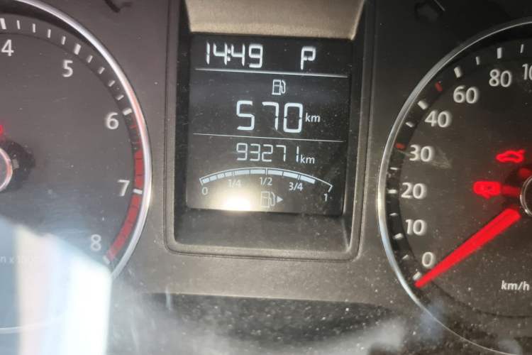 Used Volkswagen Jetta 2013 1.6L Automatic Luxury Model Odometer Close Up