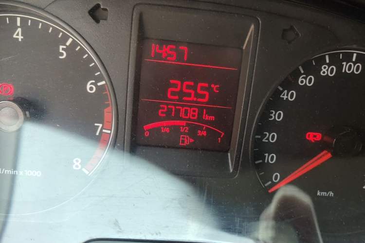 Used Volkswagen Jetta 2013 1.6L Manual Comfort Model Odometer Close Up