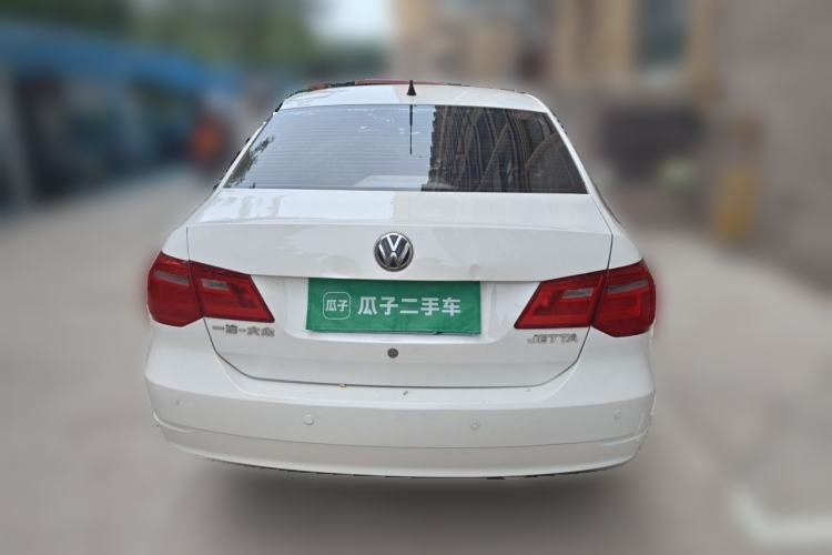 Used Volkswagen Jetta 2013 1.4L Manual Fashion Model Rear