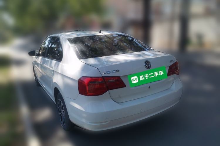 Used Volkswagen Jetta 2013 1.6L Automatic Fashion Model Rear Left 45 Deg