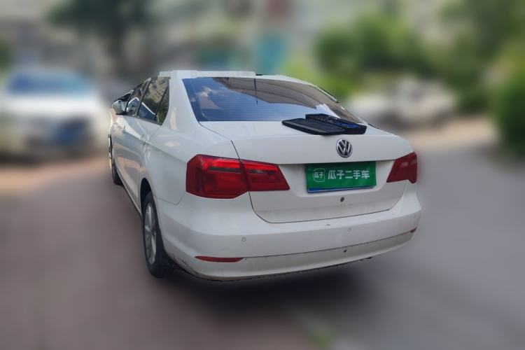 Used Volkswagen Jetta 2013 1.6L Automatic Luxury Model Rear Left 45 Deg