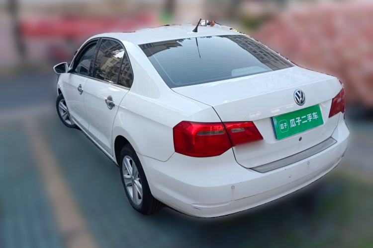 Used Volkswagen Jetta 2013 1.6L Automatic Luxury Model Rear Left 45 Deg
